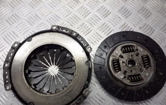 Citroen C4 I Clutch pressure plate 