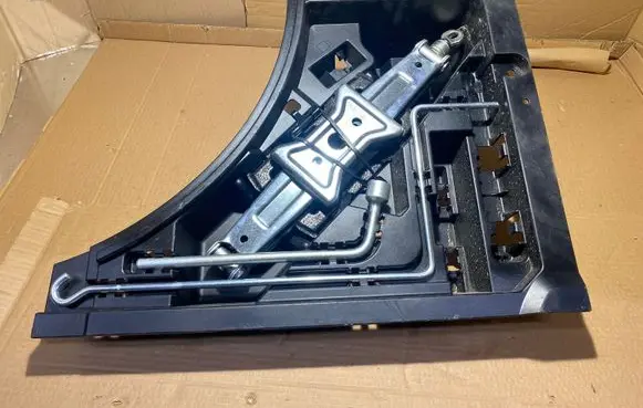 Lexus RX 450H Tool set 64991480701