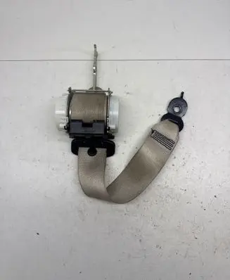 BMW 7 F01 F02 F03 F04 Rear seatbelt 7333365
