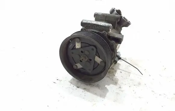 Renault Twingo II Air conditioning (A/C) compressor (pump) 8200578856