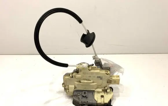 Audi Q7 4L Rear door lock 3C4839016A