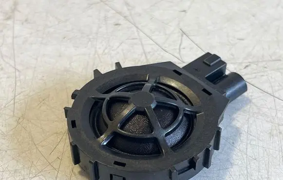 Audi Q2 - Front door high frequency speaker 83A035398