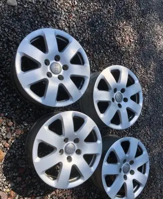 Audi Q7 4L R18 alloy rim 4L0601025A