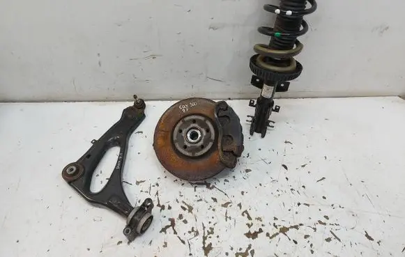 Mercedes-Benz EQV 447 Front wheel hub spindle knuckle mereqv