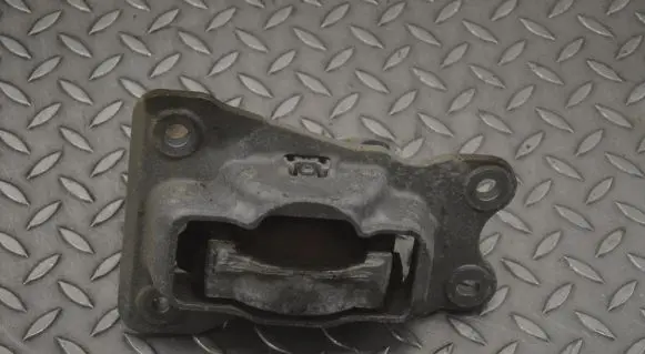 Volvo XC90 Engine mount bracket 31339949