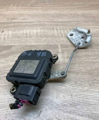 Audi A6 S6 C5 4B Air flap motor/actuator 4B2820511A 0132801138