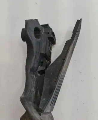Volkswagen PASSAT B6 Accelerator throttle pedal 1K1721503L 6PV00860000 LC050610