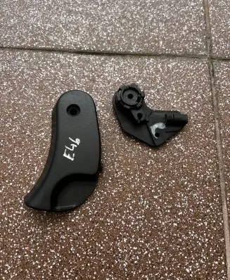BMW 3 E46 Engine bonnet (hood) release handle 11970213 8223163
