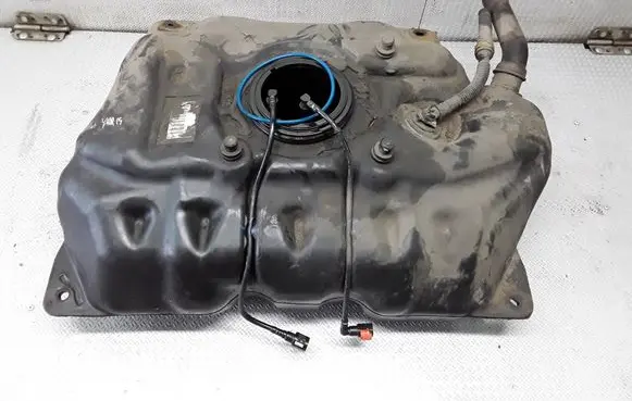 Toyota Yaris Fuel tank 