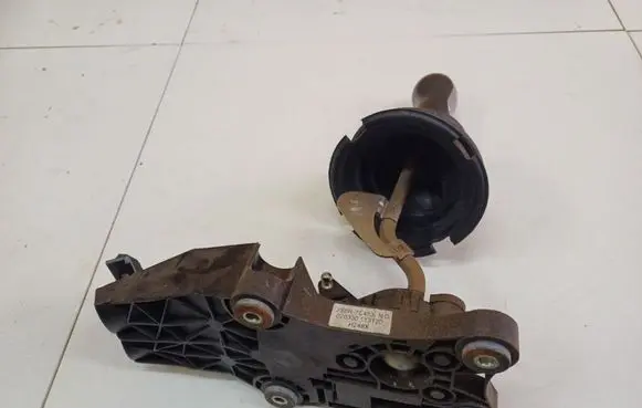 Gear shifter/selector