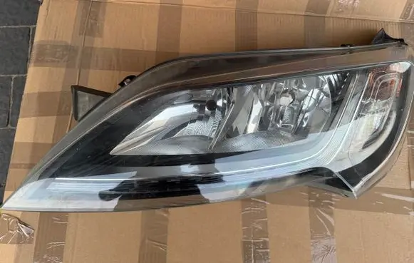 Peugeot Boxer Headlight/headlamp 48110711