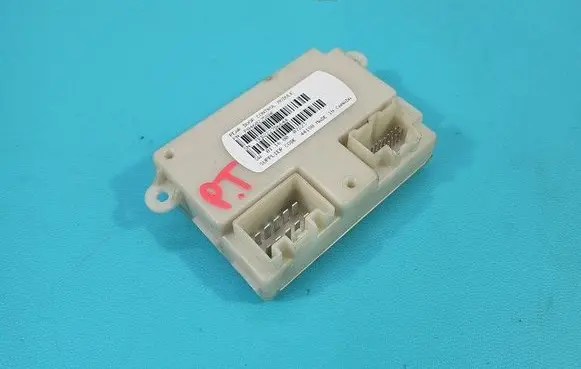Chrysler Voyager Central body control module P04602758AF IMPRK1439925