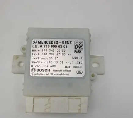 Mercedes-Benz CLS C218 X218 Parking PDC control unit/module A2189000301