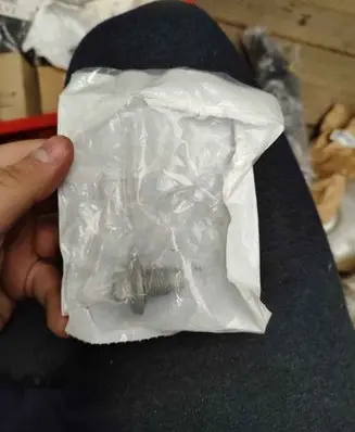 Nuts/bolts