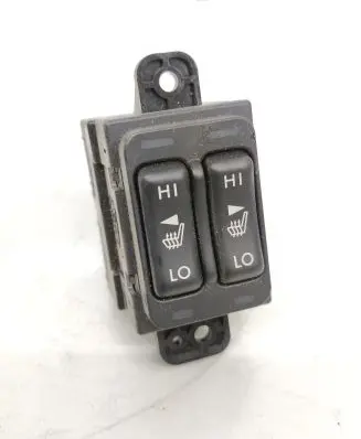 Subaru Impreza IV Seat heating switch