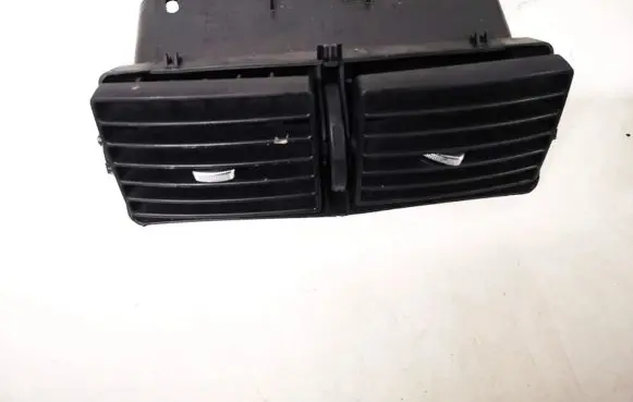 Peugeot 307 Dash center air vent grill 9634511177
