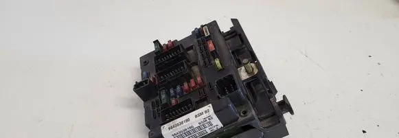 Peugeot 307 Fuse module 9643538180 12626331