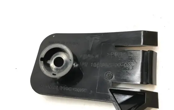 Tesla Model X Headlight/headlamp mounting bracket 104695800D