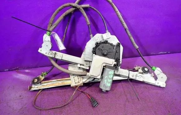 Seat Ibiza II (6k) Front door window regulator with motor 