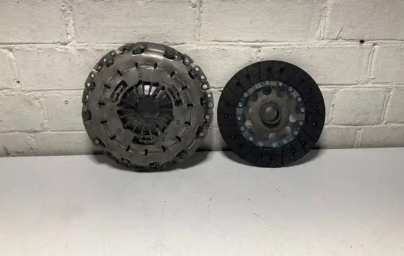 BMW 3 E92 E93 Clutch set kit 324040610 1240486 3240406
