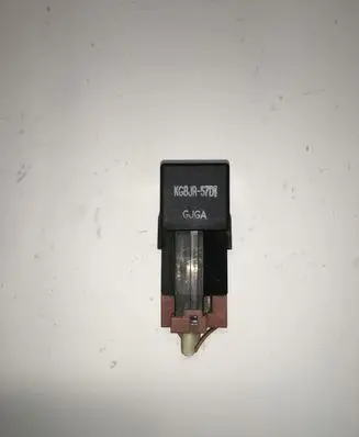 Glow plug pre-heat relay