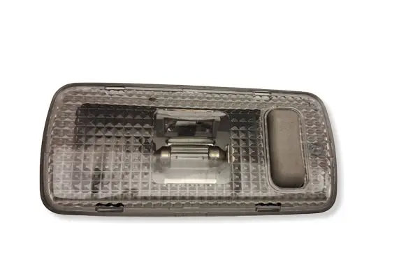 Nissan Qashqai Rear seat light 