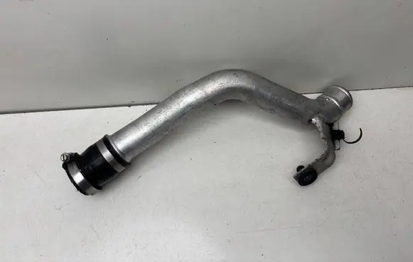 Audi Q7 4L Intercooler hose/pipe 7L8145945 7L8145945E 7L8145941