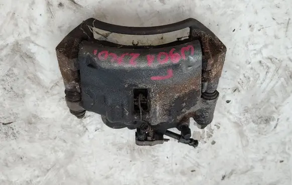 Mercedes-Benz Sprinter W901 W902 W903 W904 Front brake caliper 