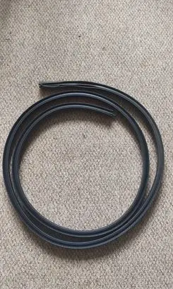 Ford Focus C-MAX Rear door rubber seal (on body) 5M51F43720BC 1370233