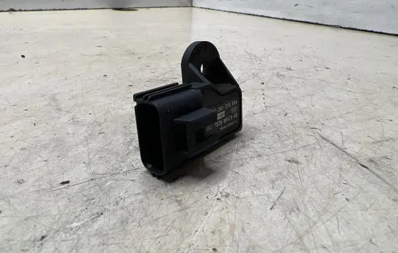 Ford Mondeo Mk III Air pressure sensor 1S7A9F479AB 2H15B3 0261230044