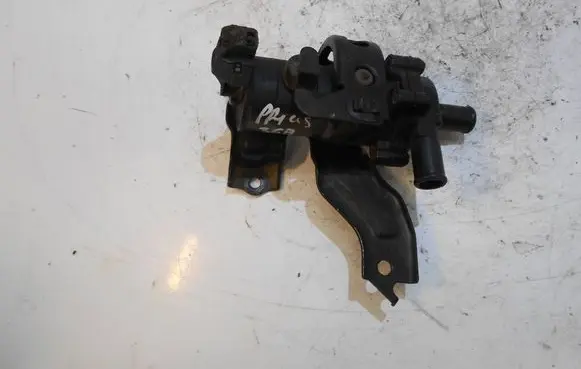 Toyota Prius (NHW20) Water pump 0641000951