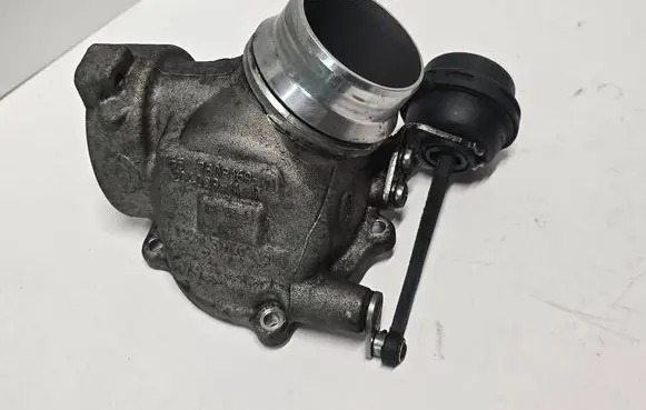 BMW 5 F10 F11 Turbo 7808169 20403911