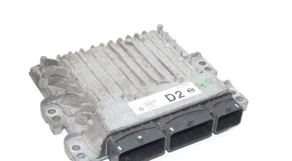 Nissan Qashqai Engine control unit/module 237104EA0C