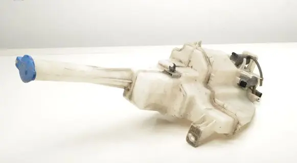 KIA Sportage Windshield washer fluid reservoir/tank 986103W500