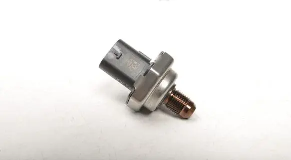 Peugeot 2008 II Fuel pressure sensor 9812191080