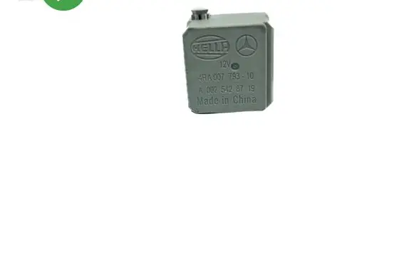 Mercedes-Benz R W251 Fuse module A0025428719 4RA007793 4RA00779310