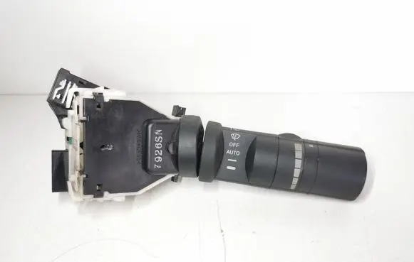 Nissan Navara D40 Wiper control stalk 7926SN