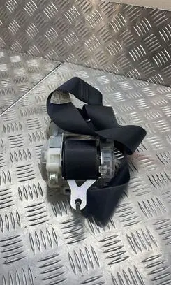 Subaru Forester SJ Front seatbelt