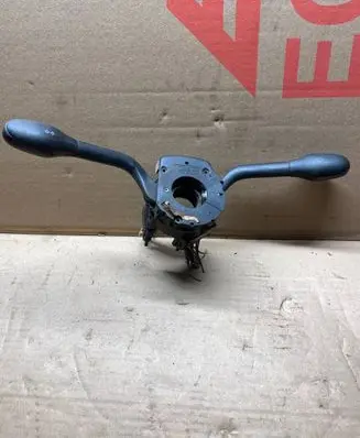 Volkswagen Passat Alltrack Wiper control stalk 1H0953519