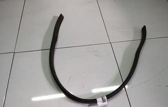Engine compartment rubber