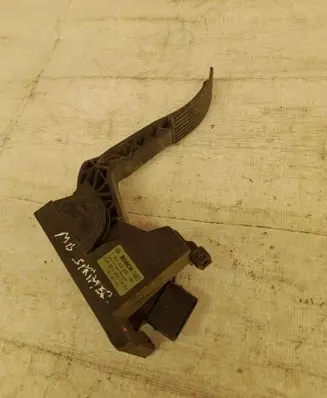 Mercedes-Benz Sprinter W901 W902 W903 W904 Accelerator throttle pedal A9013000404 181301162 0281002335