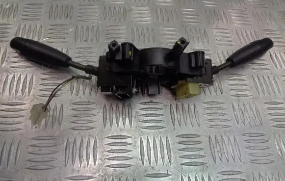 Chevrolet Aveo Headlight wiper switch 