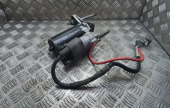 Audi A3 S3 8P Starter motor
