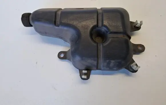 Intake resonator