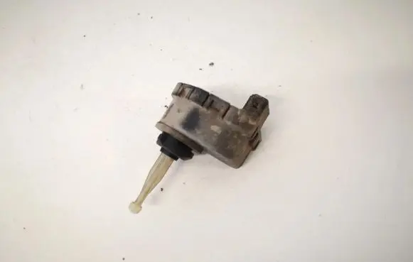 Audi A4 S4 B5 8D Headlight level adjustment motor 4d0941295 0307852315