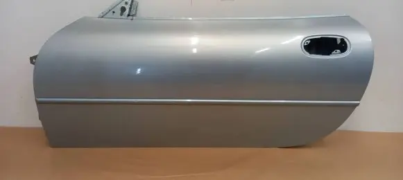 Jaguar XK8 - XKR Door (2 Door Coupe) 