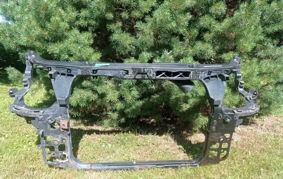 Hyundai ix 55 Radiator support slam panel