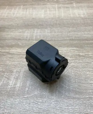 BMW 3 E46 Ignition lock contact 6901961
