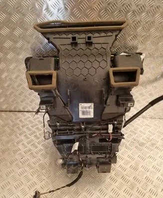 Opel Vivaro Interior heater climate box assembly 93868022