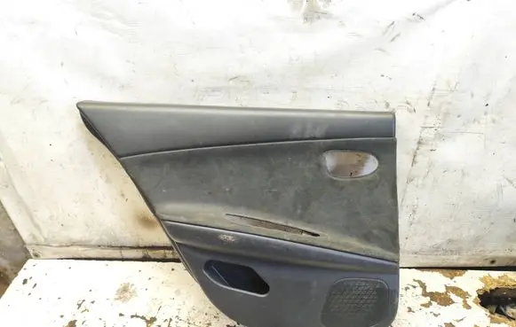 Nissan Primera Rear door card panel trim 82979AV600 33R000R0TR